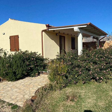Villa Aratha Orosei Bagian luar foto
