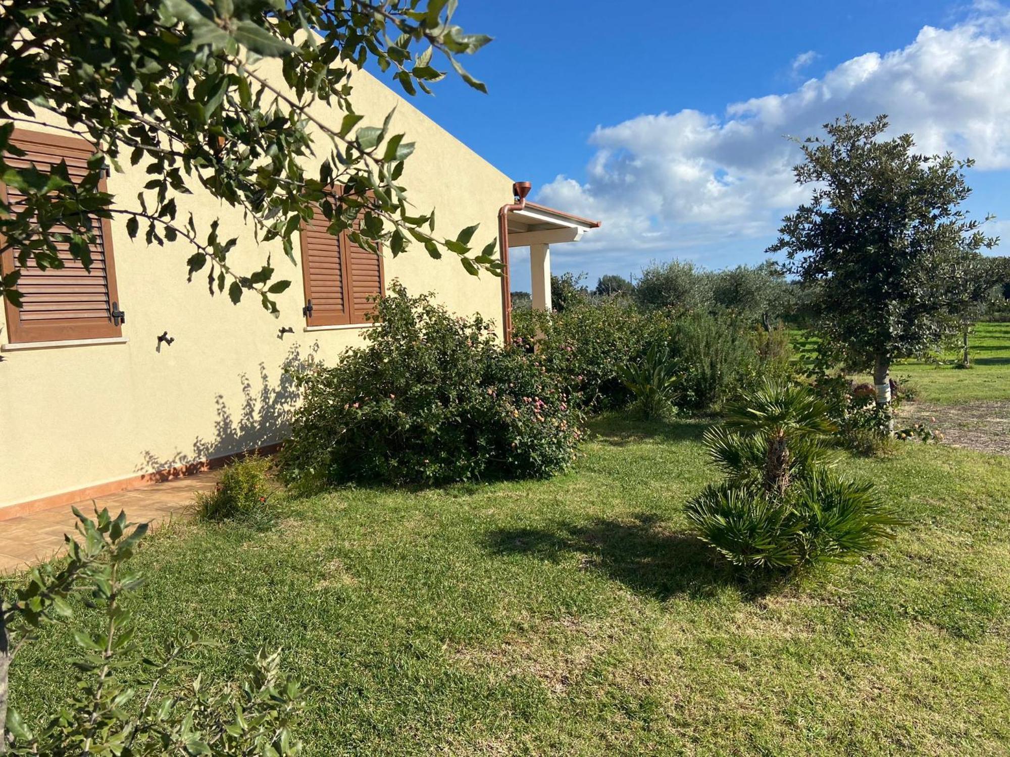 Villa Aratha Orosei Bagian luar foto