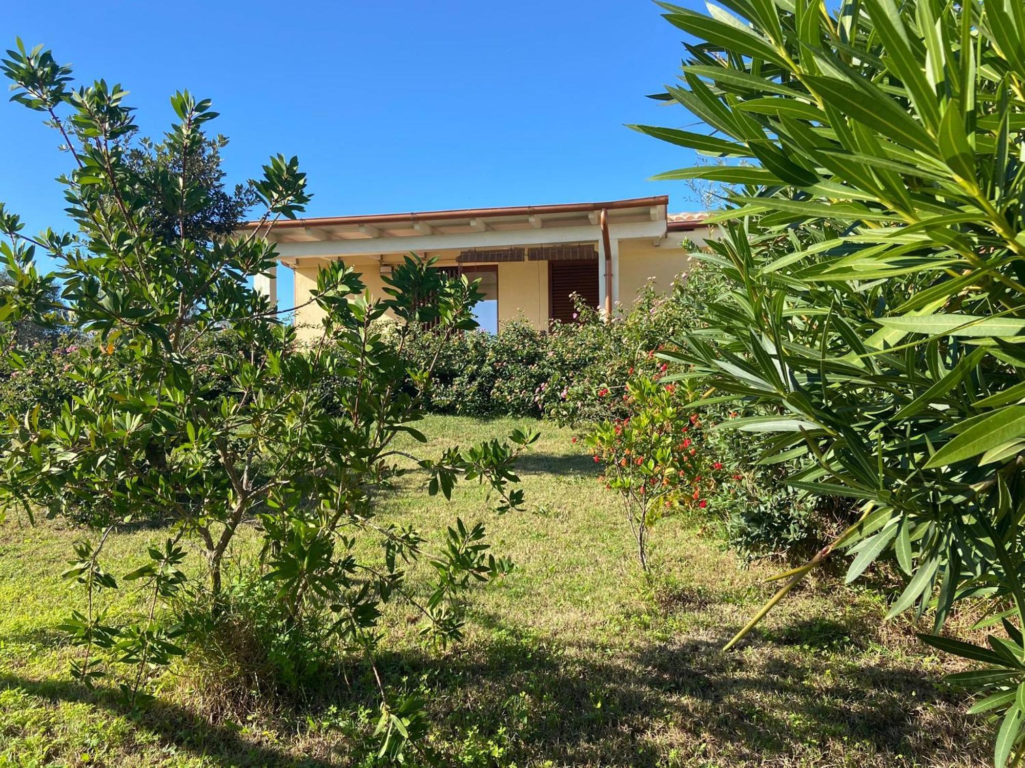 Villa Aratha Orosei Bagian luar foto